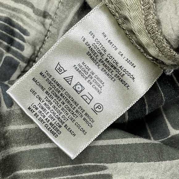 Chino Anthropology Pants Womens 28 Relaxed Green Embroidered Side Stripes Boho - Picture 7 of 9